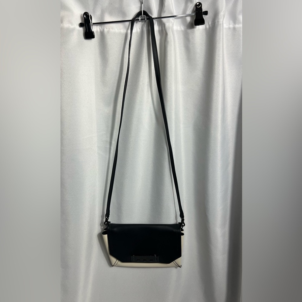 ZAC Zac Posen Crossbody With Dust Bag Black/White Soft Leather Turn Lock Closure - Picture 10 of 11